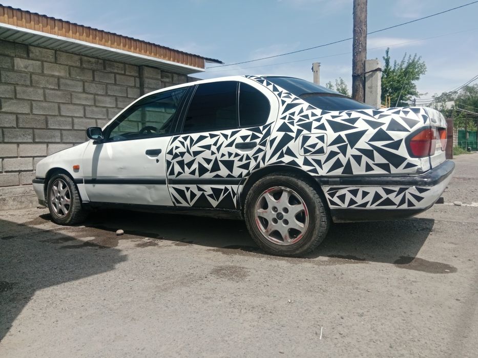 Продам машину, Нисан примера  Р10 автомат
