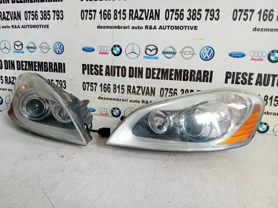 Faruri Far Stanga Dreapta Volvo XC60 Xenon Complete Originale RHD Cod 3076318 30763137 Intacte