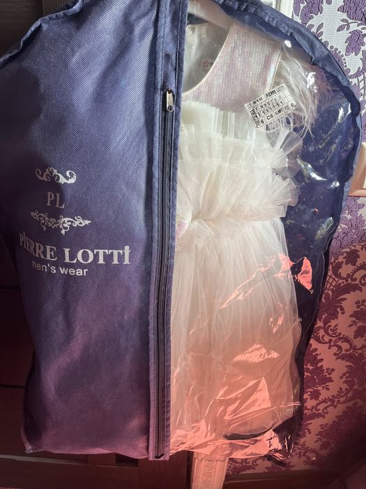 Платье на 3-4 года