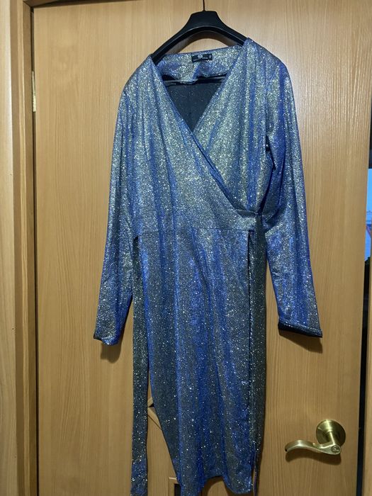 Продам платье