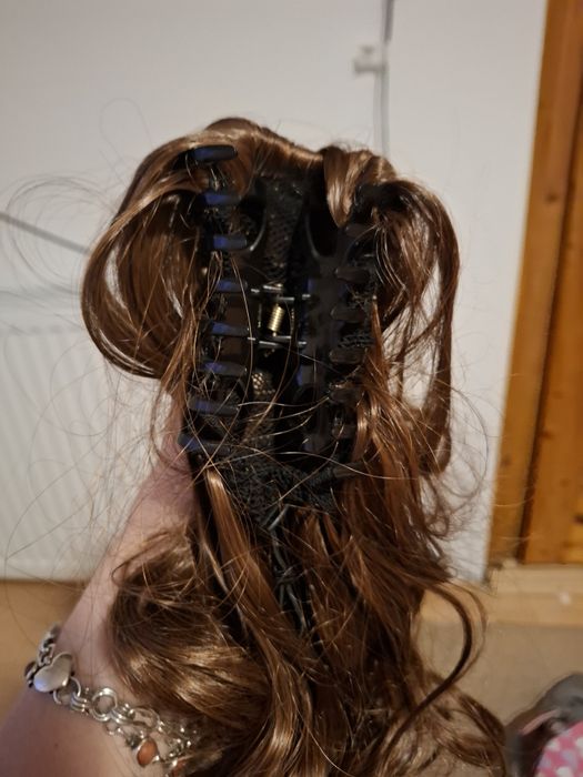 Extensie  din păr sintetic cu clips