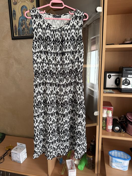 Rochie , marimea M