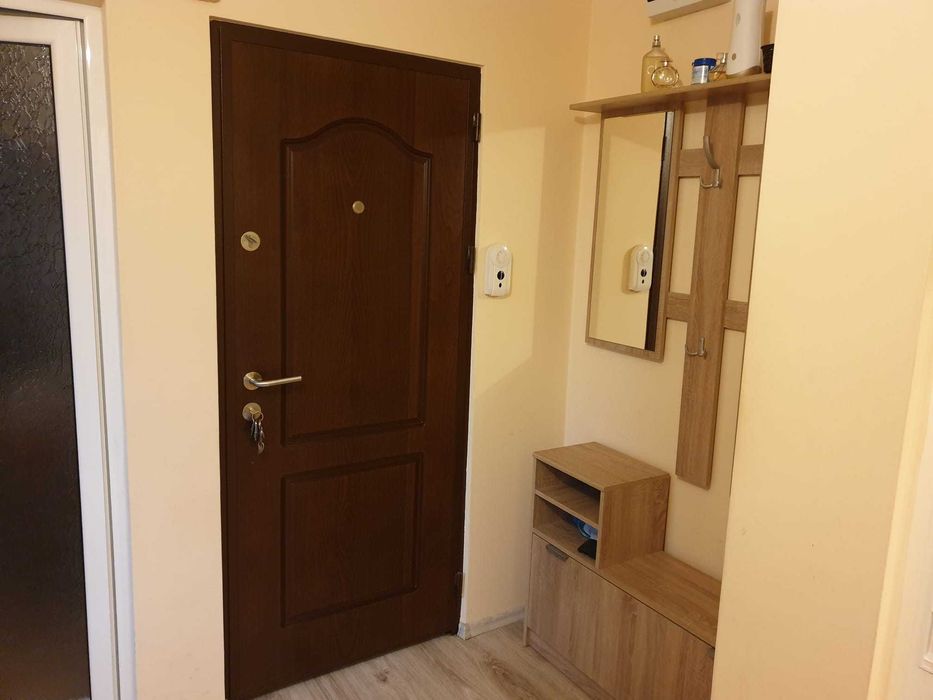 Apartament 2 camere et 1 Piata centrala