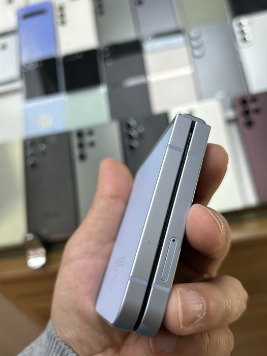 Samsung Z flip 6 12/256Gb orginal