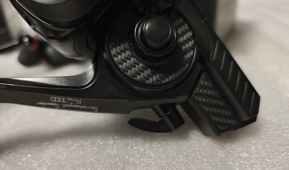 SET 2 Mulinete PRO FL Strategist 7000 10+1 Rulmenti NEW 2024