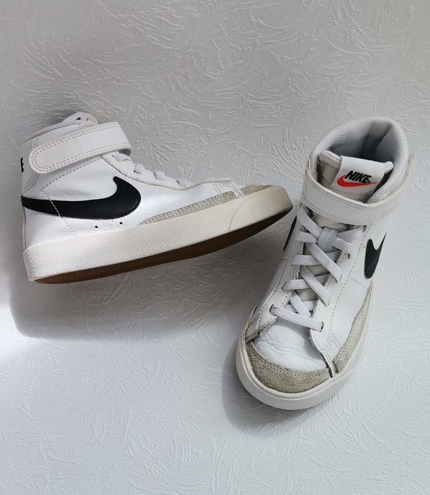 Adidasi ghete copii hightop NIKE Blazer Mid 77 mar 27,5 int 17cm piele