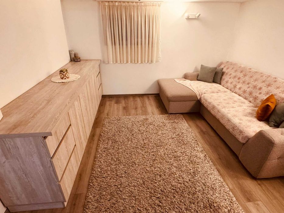 Vand sau schimb casa 3 camere pe 2 nivele, 89m², curte, garaj
