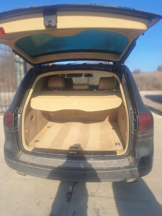 VW Touareg 5.0 TDI , автомат, 313 к.с. , 60 броя на части