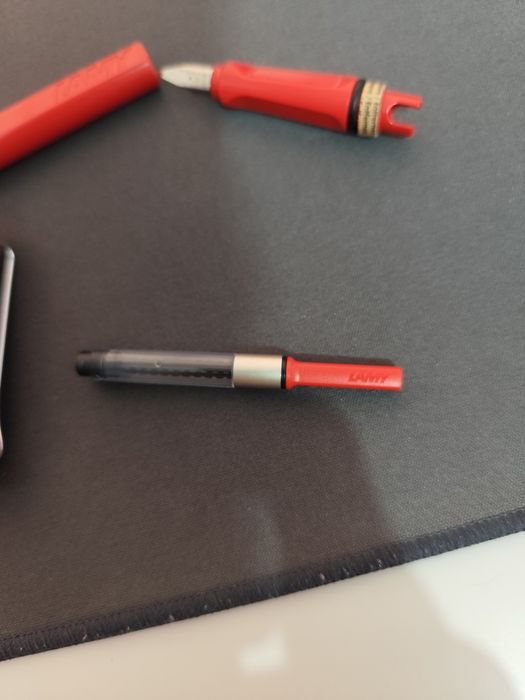 Stilou Lamy cu călimară + convertor