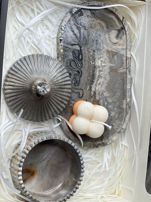 Декортивные изделия из гипса