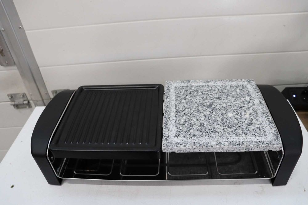 SEVERIN Раклет грил с естествен камък 1400W, вкл. 8 тигана, лек ДЕФЕКТ