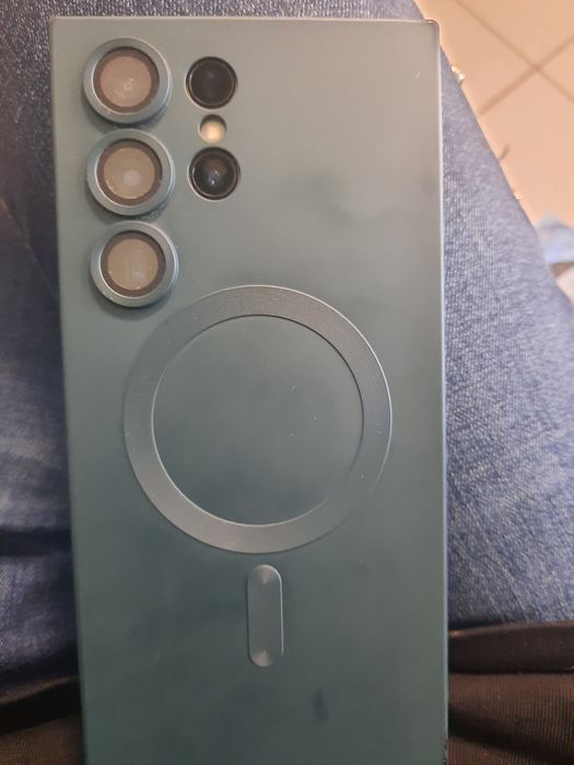Продам самсунг  S23 ultra 256 гб