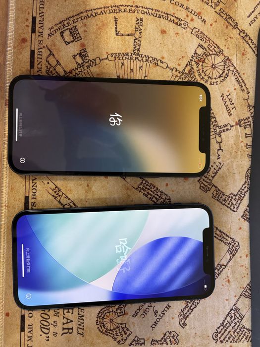 2 бр. iPhone 12 128 gb