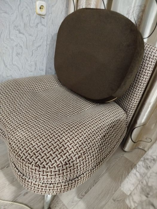 Продам кресло две штуки