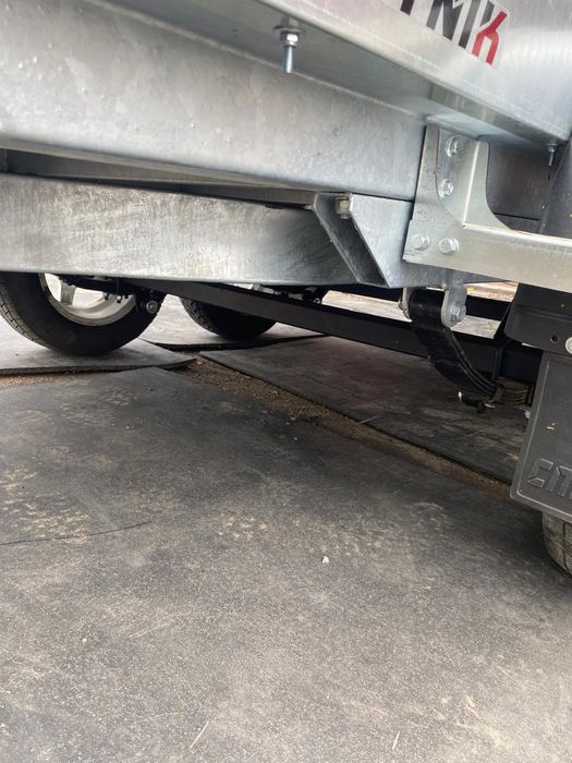 Продам прицеп легковой