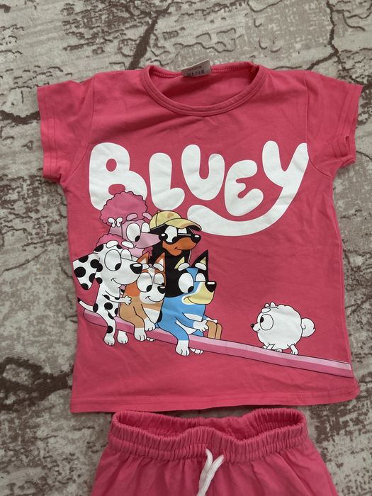 Екипче за момиче