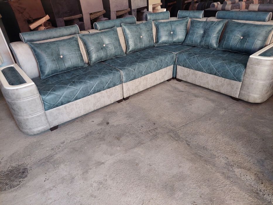 Современные мяхкие уголок .Ортапед