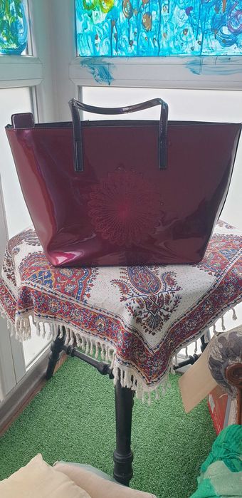 Poșetă Desigual roșie superbă