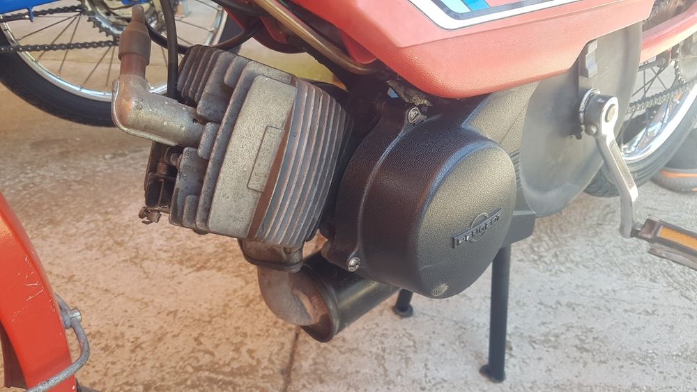 Peugeot Vogue два броя напълно оригинални  мотопеда с документи