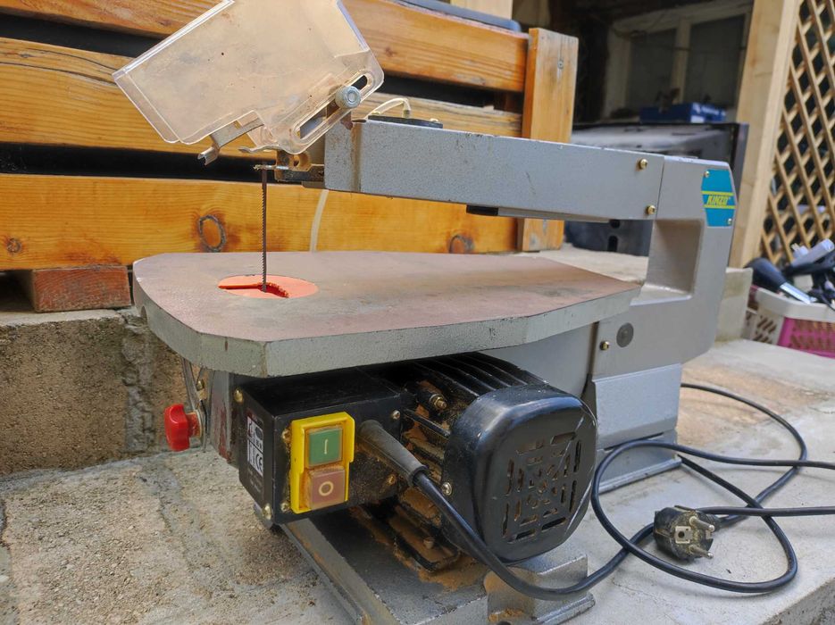 Продавам банцинг