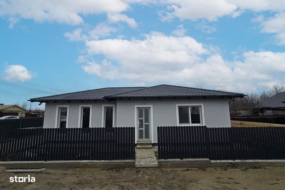 Capat CUG Casa single 3 camere Lunca Cetatuii