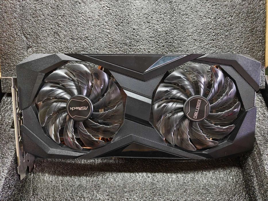 AMD Radeon 7600 8GB ASRock Challenger