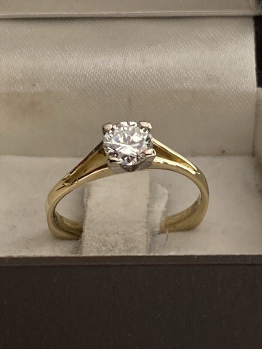 Inel Solitair aur 18kt.cu diamant 0.60ct