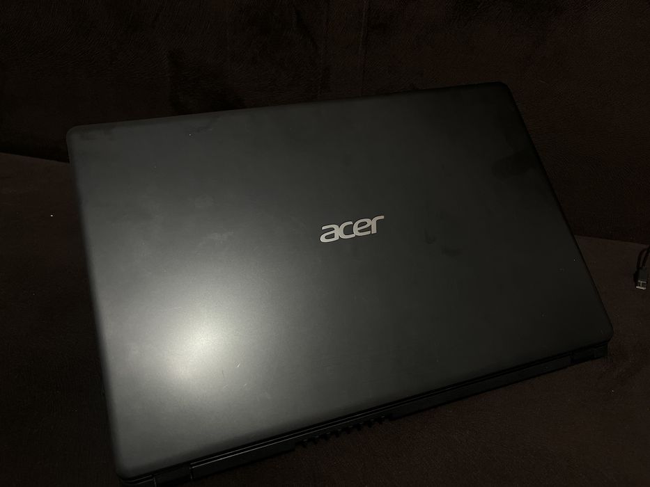 Ноутбук Acer Extensa 215-52