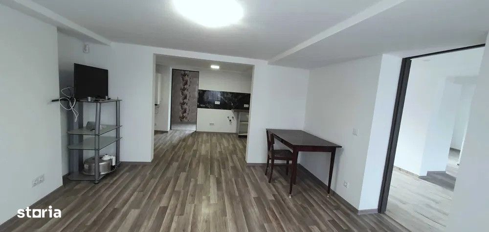 Casă individuală 6 camere  Rasnov