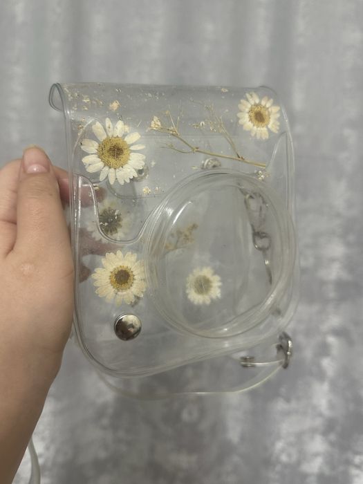 Камера Instax mini 11 с дополнениями