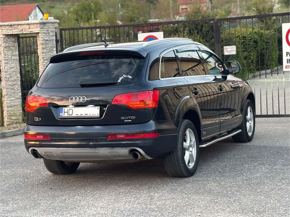 Audi q7 7 locuri 4x4