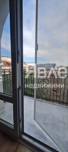 Дава се под наем Едностаен апартамент в Варна, Център - 15 кв.м за 150 € - Снимка #5