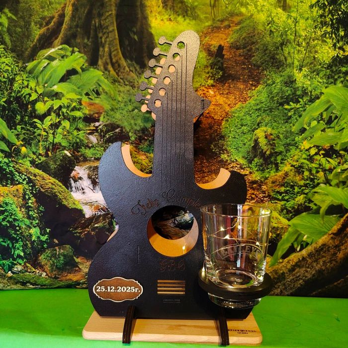 Китара- поставка за бутилка .