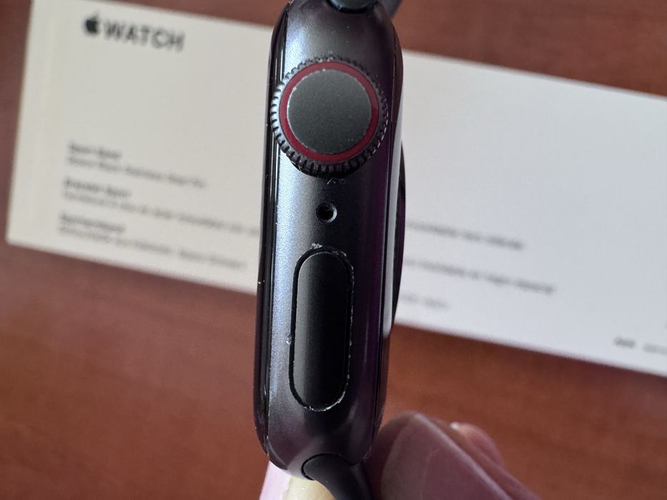 Apple Watch SE 40 mm GPS + Cellular (A2355) – stare excelentă