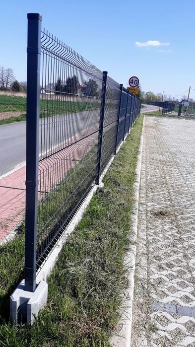 Construim garduri diferite modele