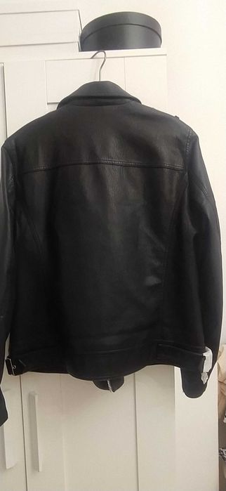 Куртка кожаная женская