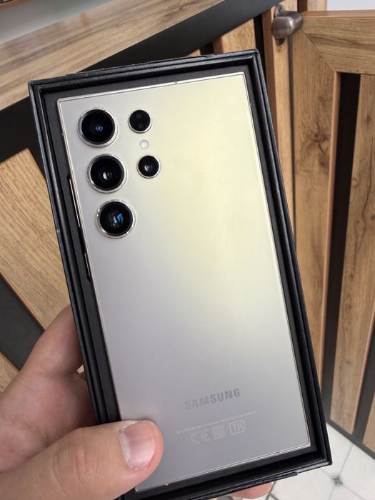 Samsung Galaxy S 24 ultra