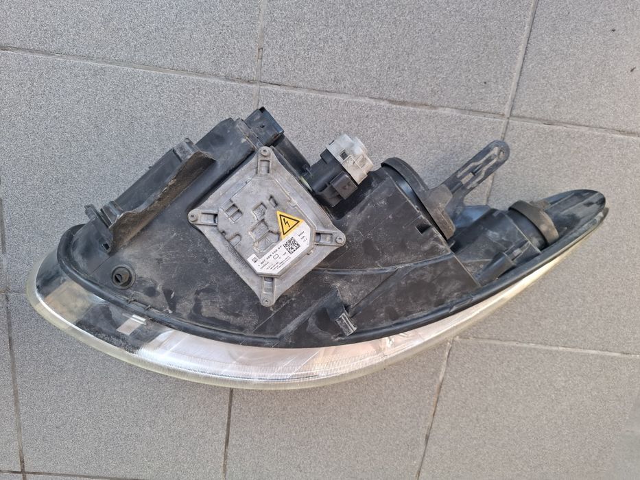 Faruri originale Renault Fluence