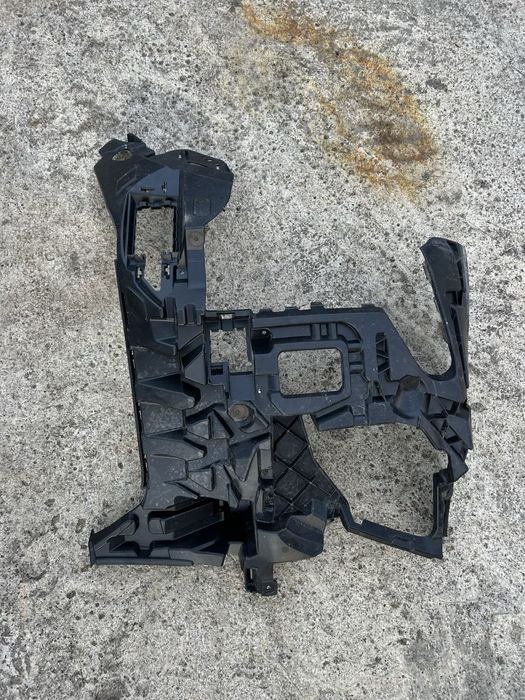 Предна Броня BMW X5 G05 с Държачите