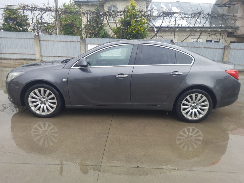 Opel Insignia 2.0, 130 CP