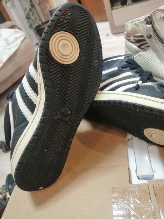 Дамски маркови боти и кецове номер 37,38