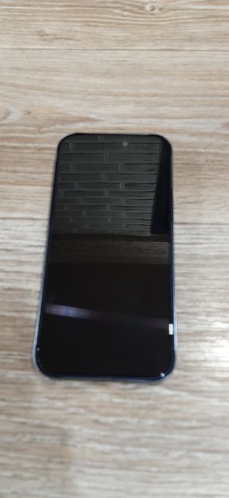 Iphone 17 pro max на гарантии