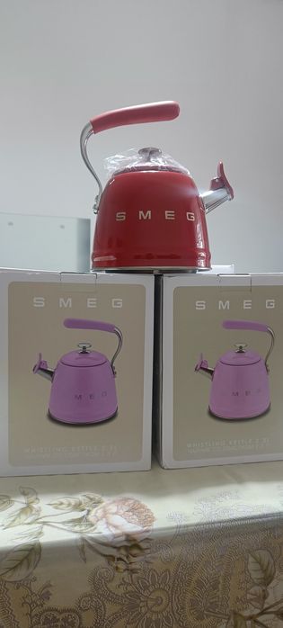 Продам Чайник SMEG со свистком