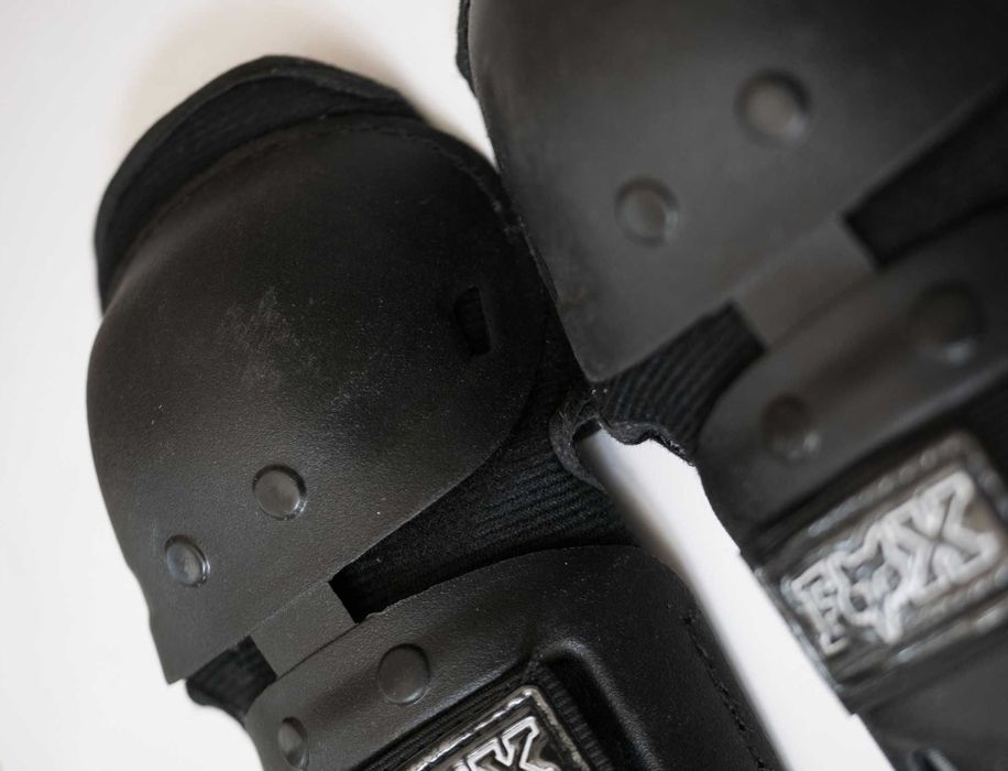 Протектори налакътници Fox