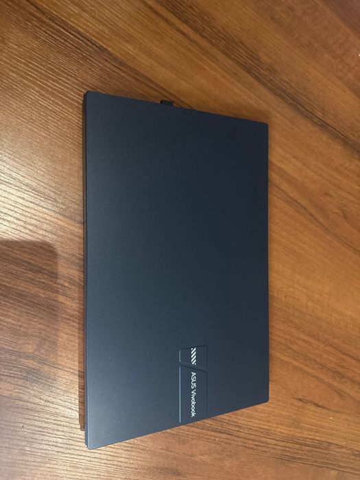 Noutbuk sotiladi yengi masla oganimga 5 6 kun boldi