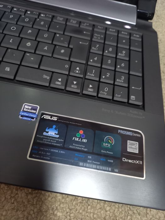 Laptop i7 RAM 12 GB SSD video un GB baterie nouă