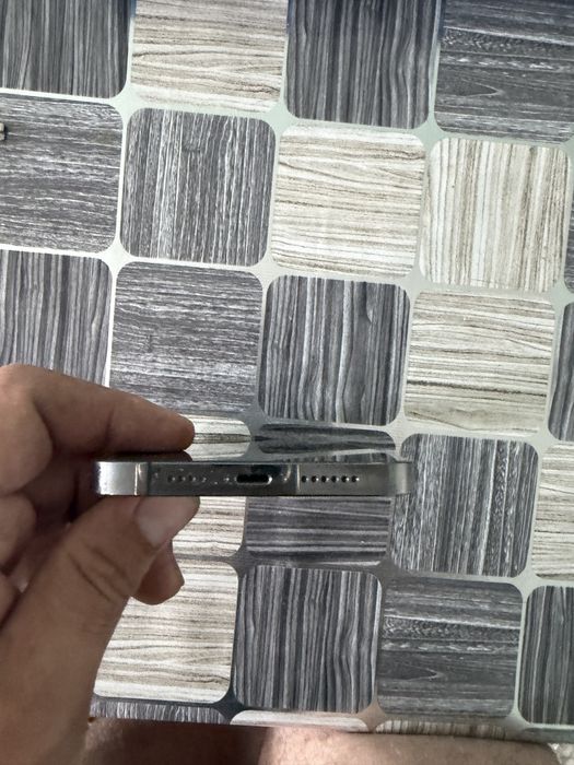 Продам айфон 13 про макс 256 гб