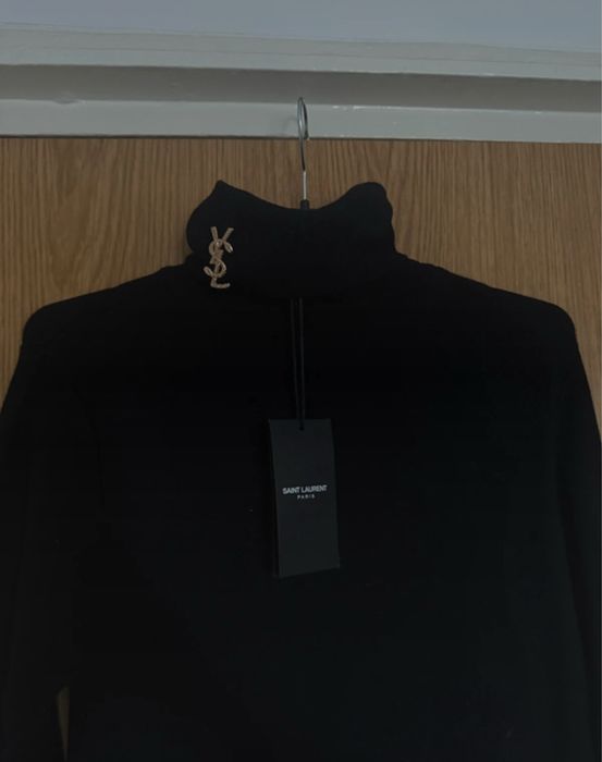Rochie neagra Yves Saint Laurent