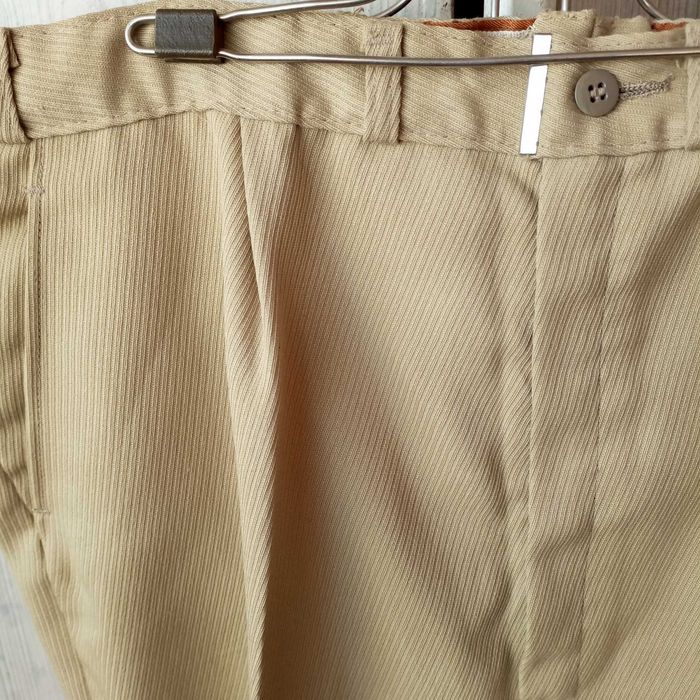 Брюки мужские 54 р. Песочного цвета