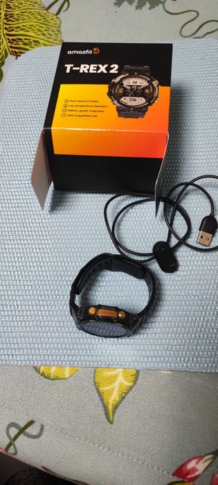 Amazfit T-Rex2 в добро състояние